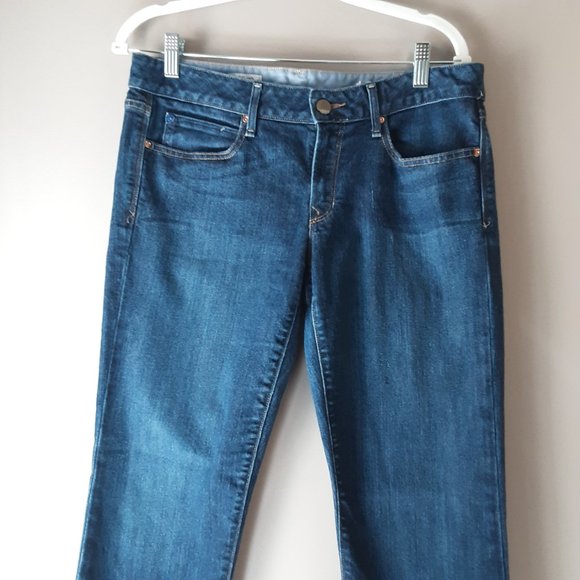 Gap 1969 Real Straight Dark Wash Jeans Cropped Size 30/10 - Picture 2 of 15